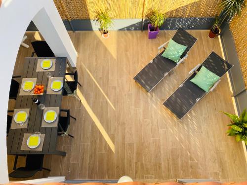 Terraza 30 m2.